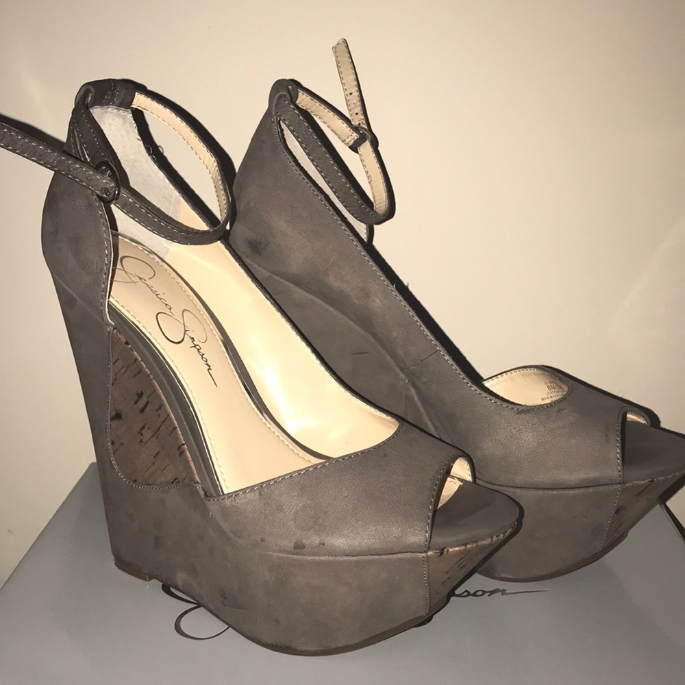 Jessica Simpson Maggey Wedge